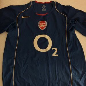 Arsenal FC soccer jersey